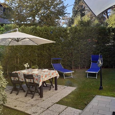 Bellagio Dreams Apt, Pool, With Private Garden, Near Lake Bagian luar foto